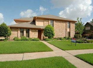 10223 Sagecourt Dr, Houston, TX 77089