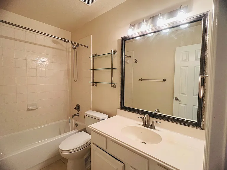 8101 Still Springs Dr — Photo 18