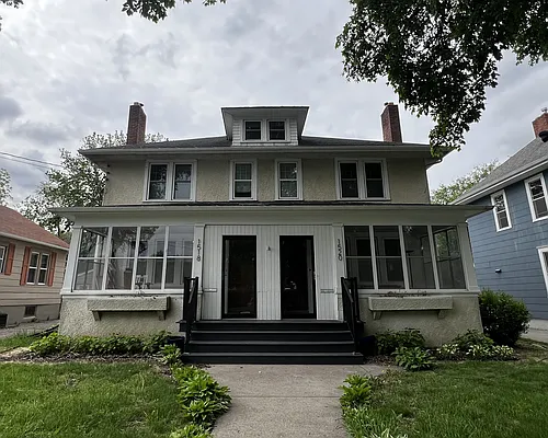 Duplex one mile from Downtown Fargo! Photo 1