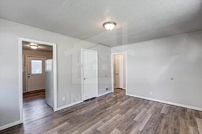 7315 E 53rd St — Photo 5