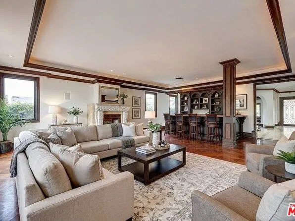 209 S Anita Ave, Los Angeles, CA 90049