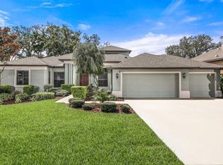 106 Falling Water Dr, Brandon, FL 33511