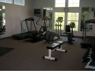 9009 N White Oak Ln APT 206, Bayside, WI 53217