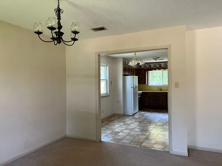 4612 N Cypress St — Photo 5