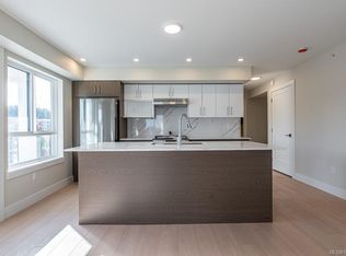 171 Jensen Ave W #206, Parksville, BC