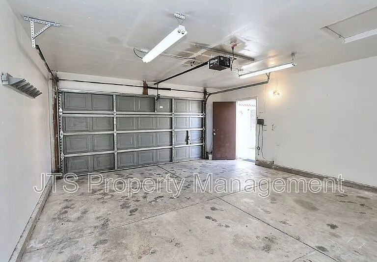 6620 Verandah Ct — Photo 50