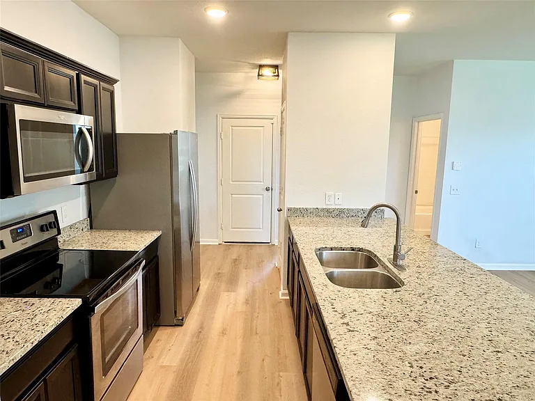 10141 Pappas Dr — Photo 12