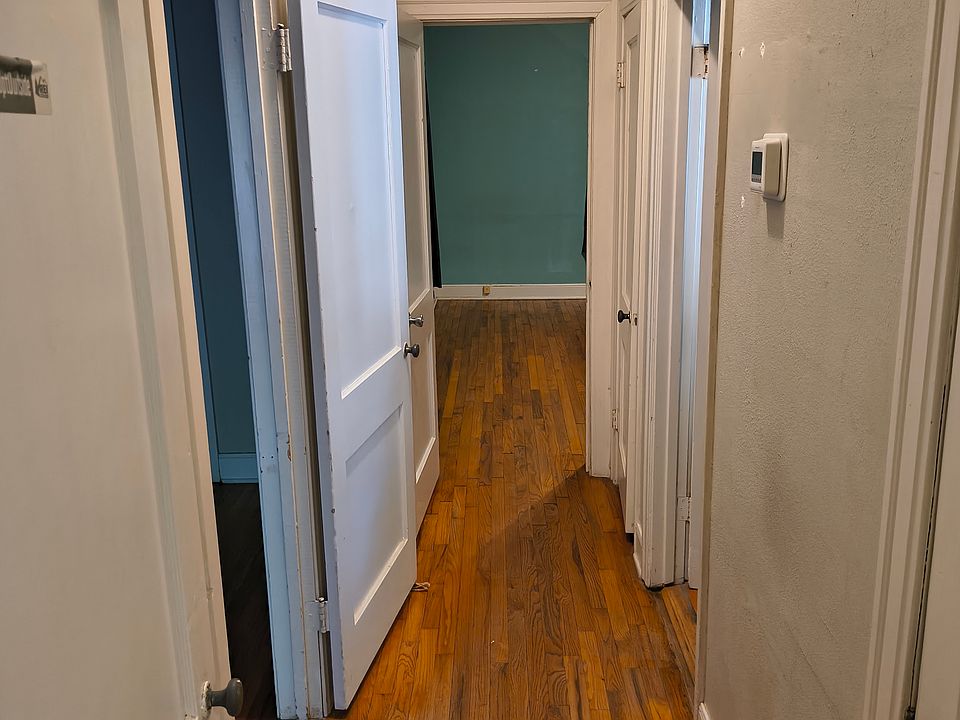 1st image of 218 W 51st St #B