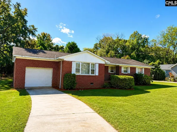 215 Mill St, St Matthews, SC 29135