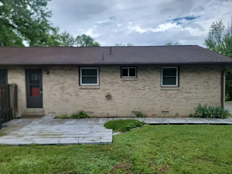 217 Sterling Rd #A — Photo 4