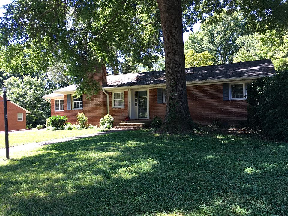 1st image of 418 Pinedale Dr