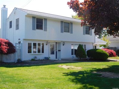 205 W 9th Street, Deer Park, NY, 11729