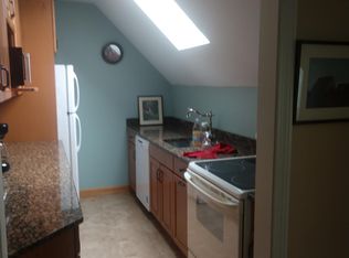 2 Cedar Island Rd, Narragansett, RI 02882