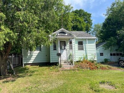 4 Patnode St, Malone, NY, 12953