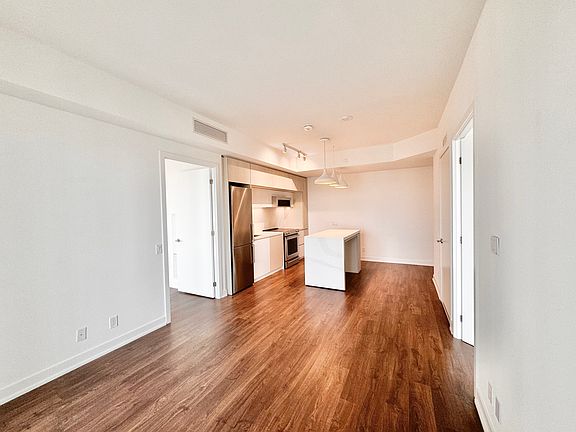 3rd image of 185 Millway Ave #1