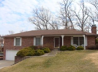 913 Jason Rd, Jefferson City, MO 65109
