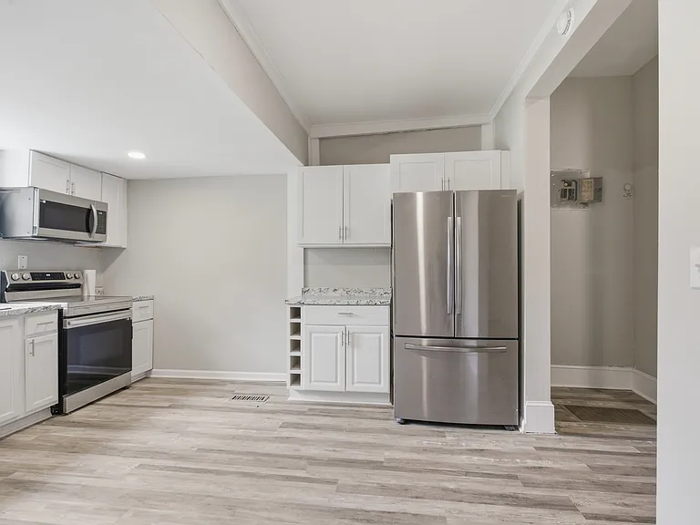 1007 E Park Ave #1 — Photo 9