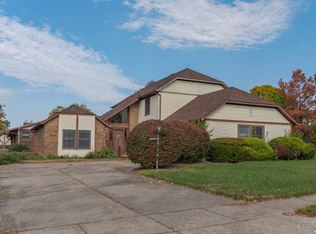 2314 Oak Tree Dr, Fairfield, OH 45014