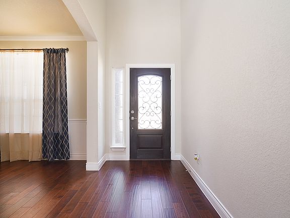5th image of 3518 Roadstead Way