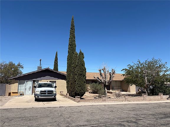 2nd image of 1907 Pico Street
