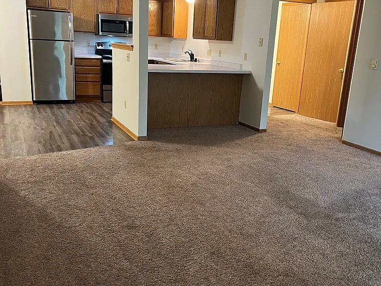 130 W Oak Leaf Dr #9 — Photo 6