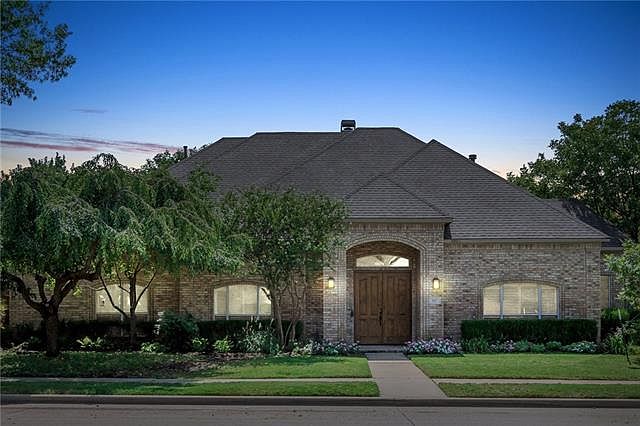 1st image of 607 Glen Rose Dr