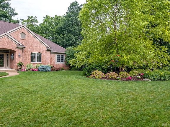 3rd image of 6957 Vienna Woods Trl