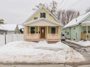2618 Hendricks St, Schenectady, NY 12306
