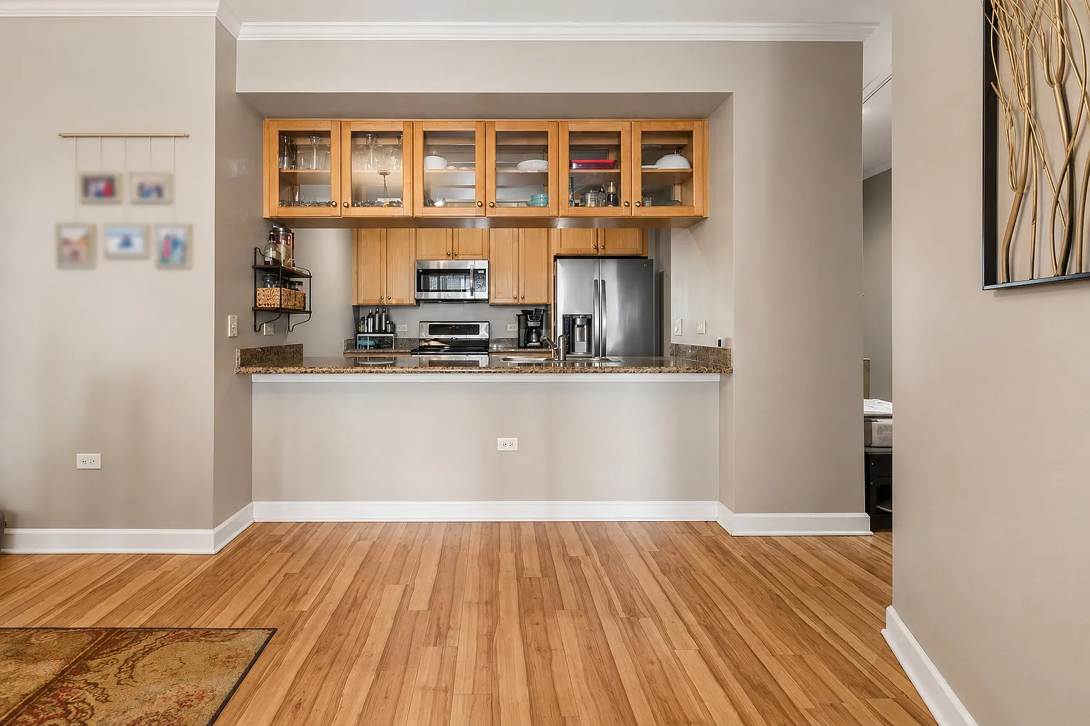 2 bed, 1380 sqft, $3,850 — Photo 4