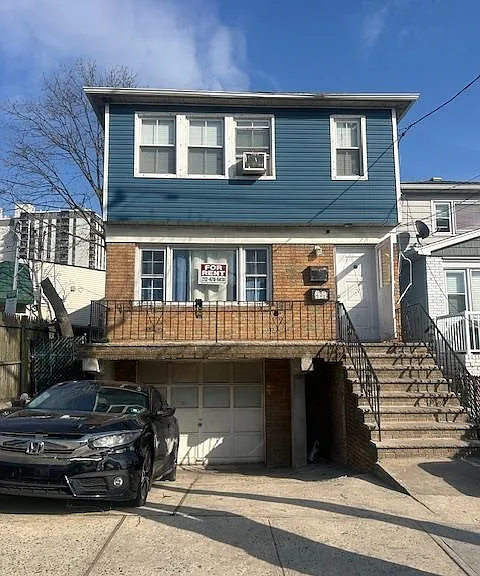 442 New York Ave #2 — Photo 8