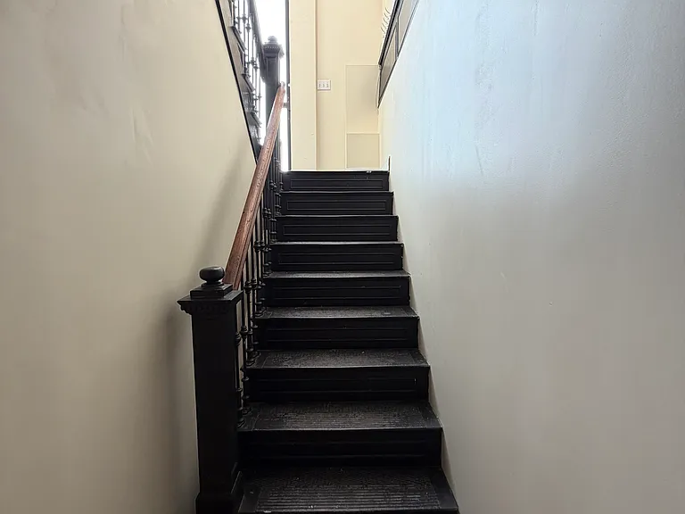 108 Richmond St #1 — Photo 18