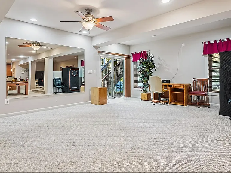 8090 Paper Birch Dr — Photo 5