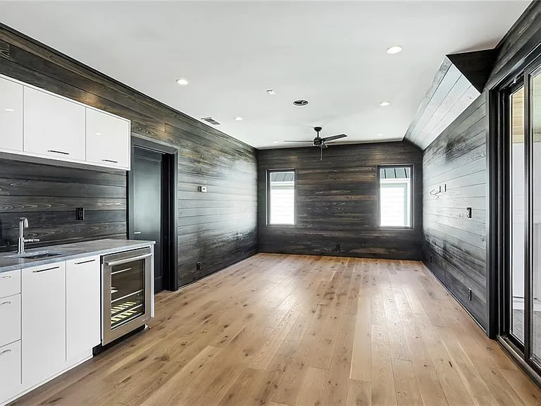 2985 Lookout Pl NE — Photo 33
