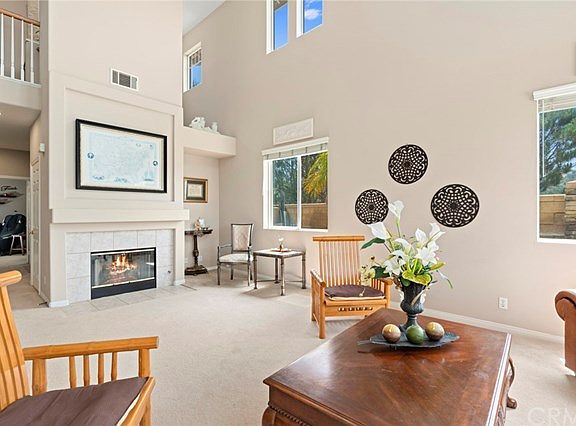 5th image of 895 S Country Glen Way