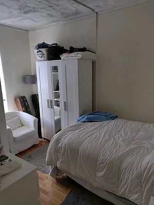 Rented by Metro Prop NY Corp | media 1