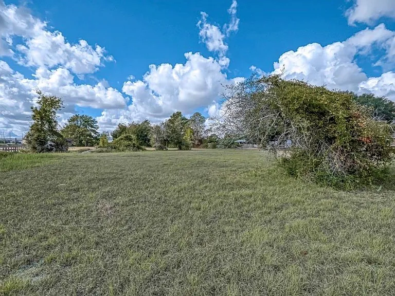 17303 Swansbury Dr — Photo 13