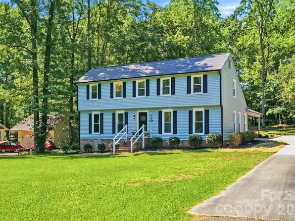 1927 Terra Ln, Lancaster, SC 29720