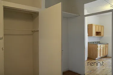 Rented by Rennit Inc.