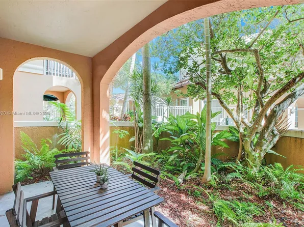 19701 E Country Club Dr #5104, Aventura, FL 33180