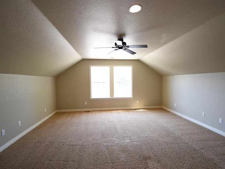 1828 E Serchio Ct — Photo 27