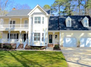 10832 Bexhill Dr, Cary, NC 27518