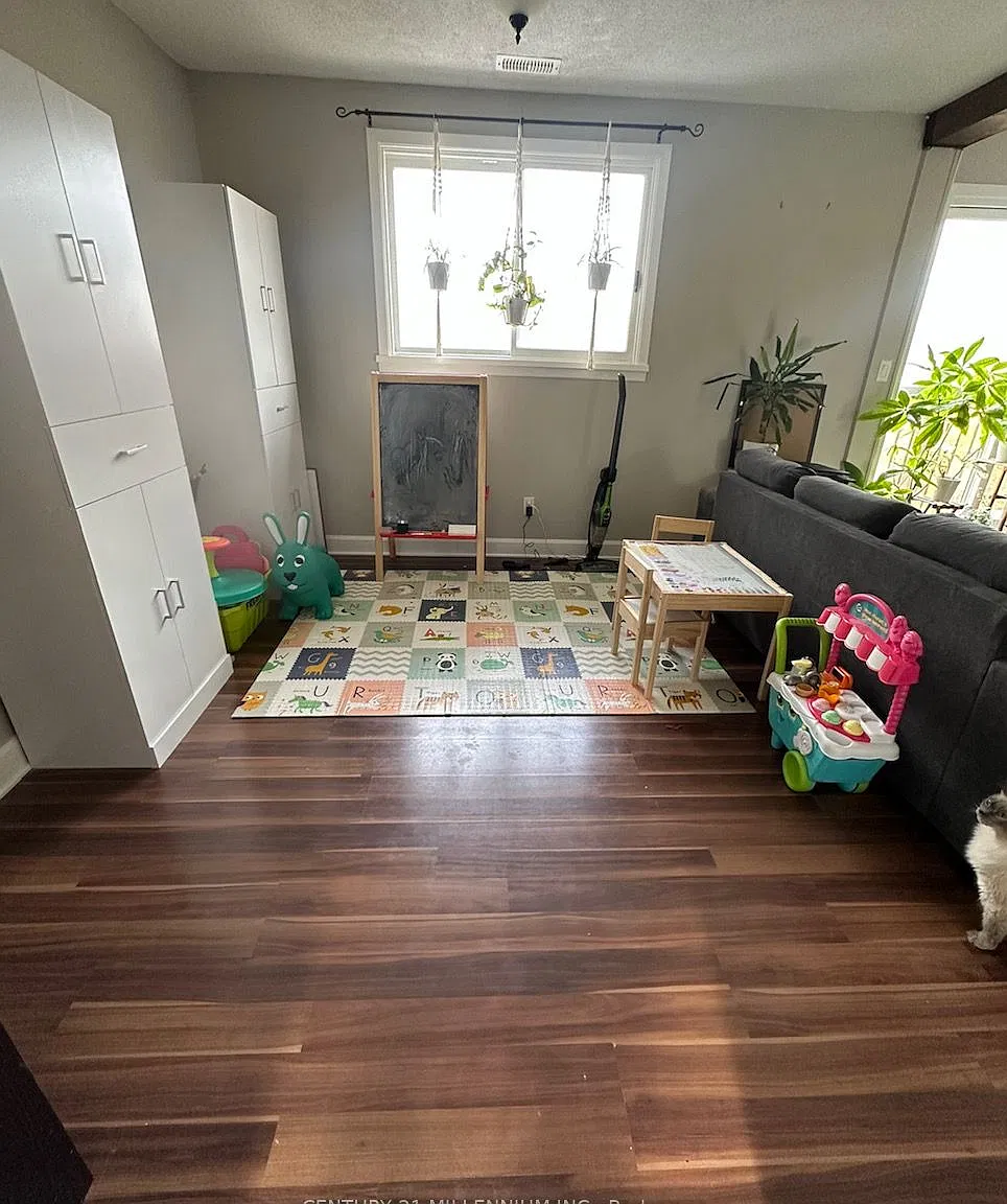 2 bed, $2,500 — Photo 4