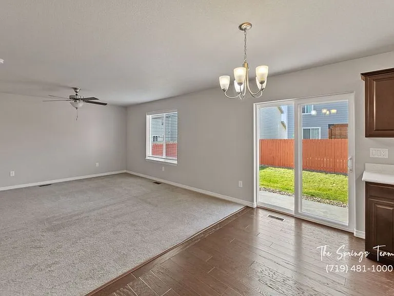 10898 Rowley Dr — Photo 15
