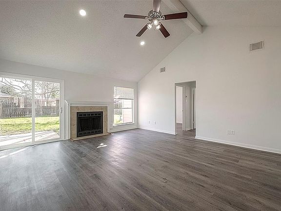 3rd image of 2803 Whispering Ct