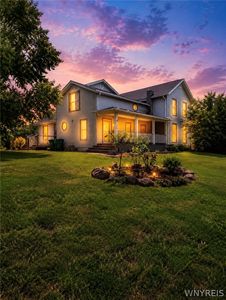 5294 Lower Mountain Rd, Lockport, NY, 14094