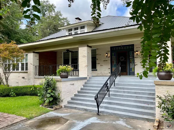 2423 Pecan St, Texarkana, AR 71854
