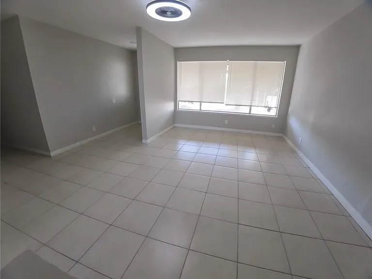 4953 National Ave — Photo 9