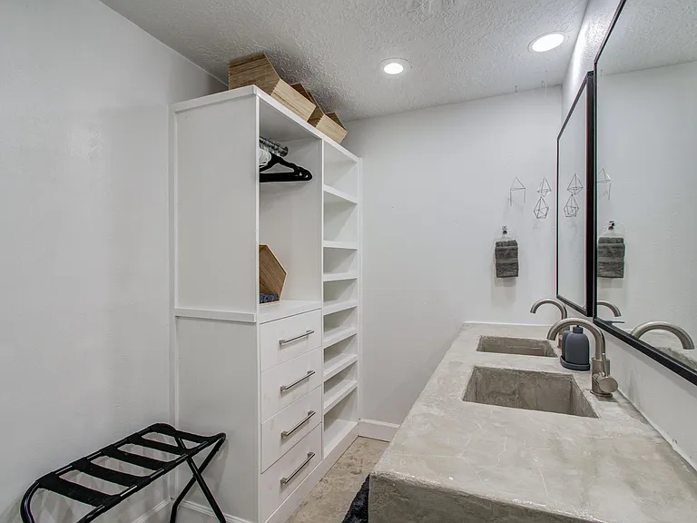 11714 Hillcroft St — Photo 19