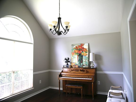 Front sitting room