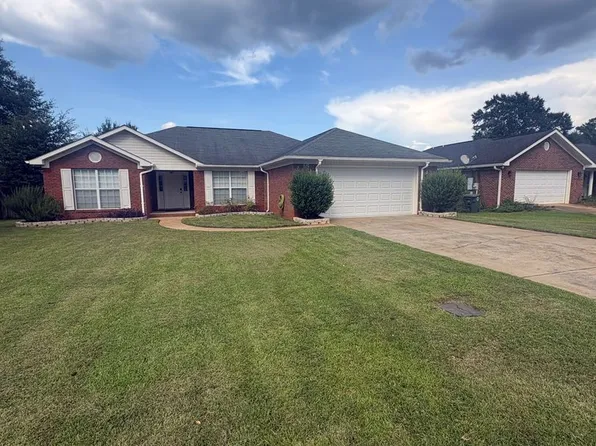 109 Sioux St, Enterprise, AL 36330